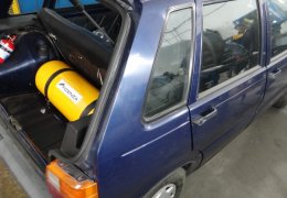 Fiat Uno con cil. de 40 lts.