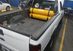 Ford Ranger con 2 cil. de 50 lts.