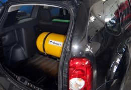 Renault Duster con cil. de 70 lts